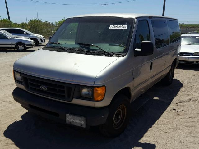 1FTRE14293HB40760 - 2003 FORD ECONOLINE GRAY photo 2