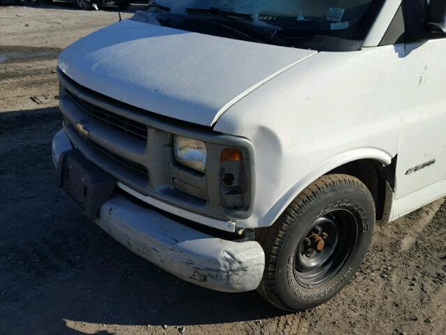 1GCFG15W5Y1276303 - 2000 CHEVROLET EXPRESS G1 WHITE photo 9