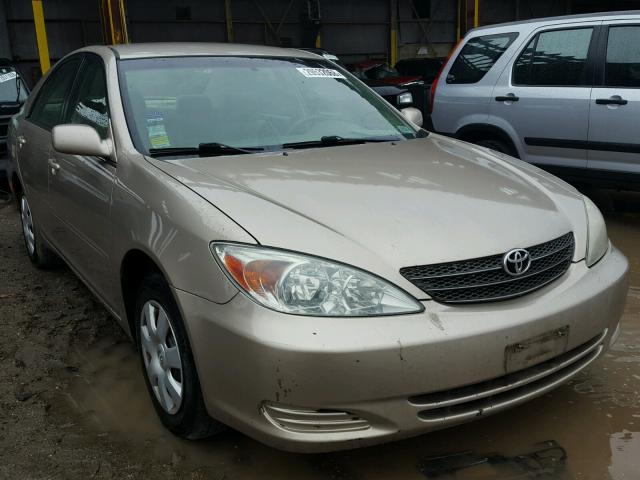 4T1BE32KX4U295676 - 2004 TOYOTA CAMRY LE BEIGE photo 1