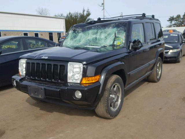 1J8HG48K26C206965 - 2006 JEEP COMMANDER BLACK photo 2