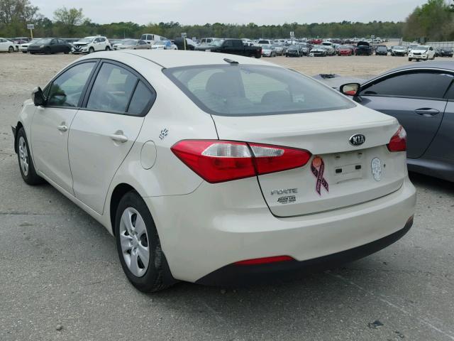 KNAFK4A68F5295727 - 2015 KIA FORTE LX CREAM photo 3