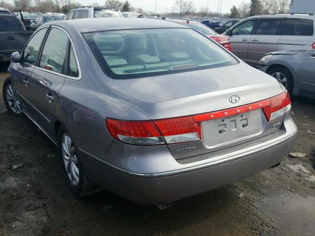 KMHFC46F76A081601 - 2006 HYUNDAI AZERA SE SILVER photo 3