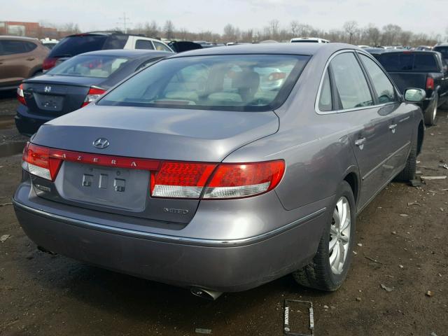 KMHFC46F76A081601 - 2006 HYUNDAI AZERA SE SILVER photo 4