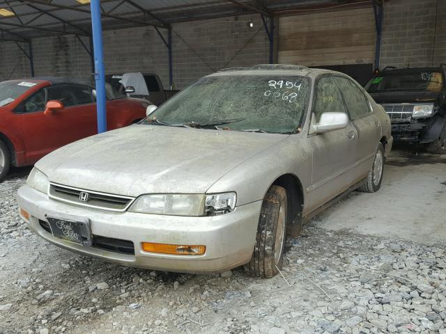 1HGCD5660VA137100 - 1997 HONDA ACCORD EX TAN photo 2