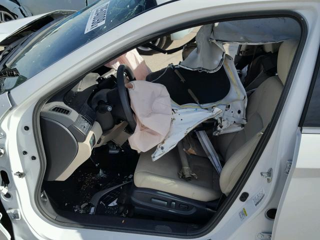 1HGCR3F82EA004815 - 2014 HONDA ACCORD EXL WHITE photo 5