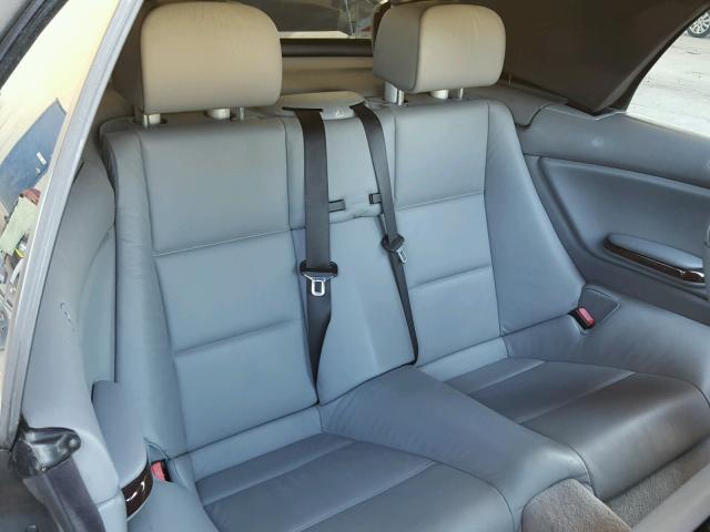 WBABS53453JU98996 - 2003 BMW 330 CI SILVER photo 6