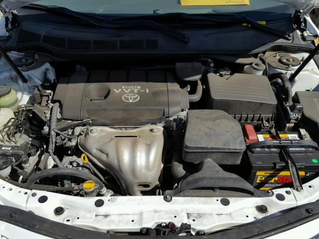 4T1BF3EK6AU511883 - 2010 TOYOTA CAMRY BASE WHITE photo 7