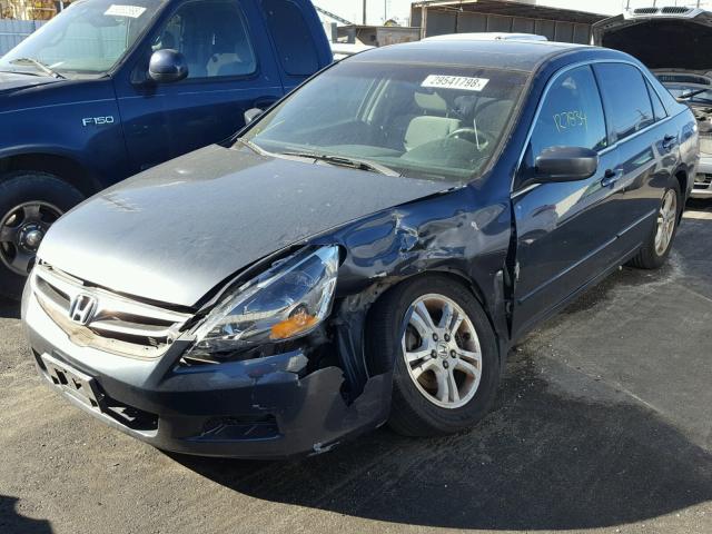 1HGCM56786A110589 - 2006 HONDA ACCORD EX GRAY photo 2