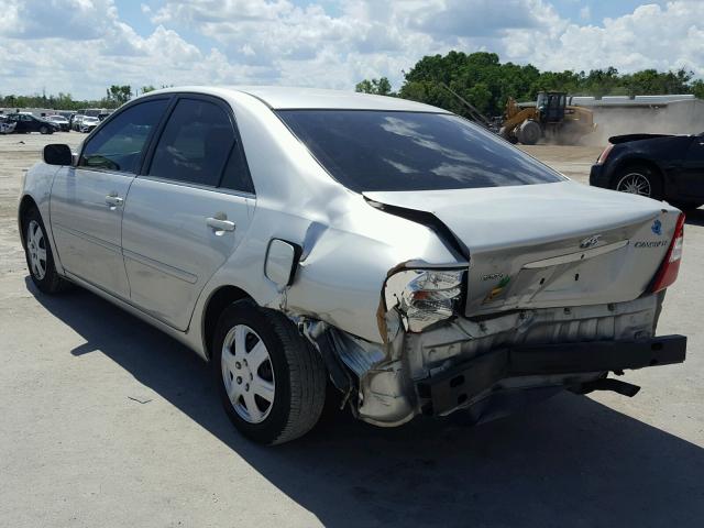 4T1BE32K03U727609 - 2003 TOYOTA CAMRY LE SILVER photo 3