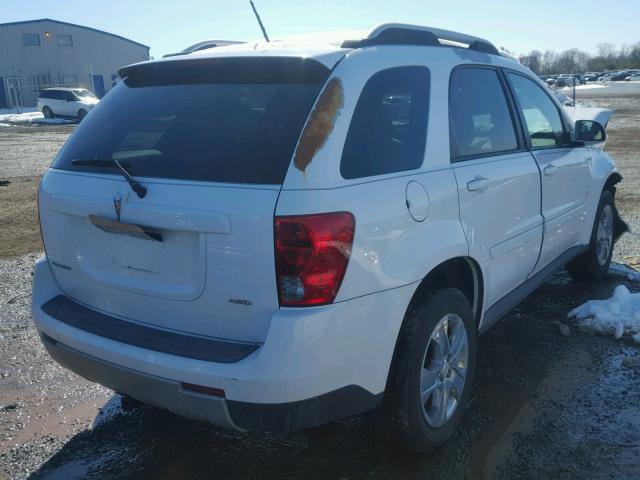 2CKDL43F596219405 - 2009 PONTIAC TORRENT WHITE photo 4