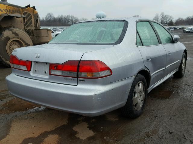 1HGCG16502A060358 - 2002 HONDA ACCORD EX SILVER photo 4