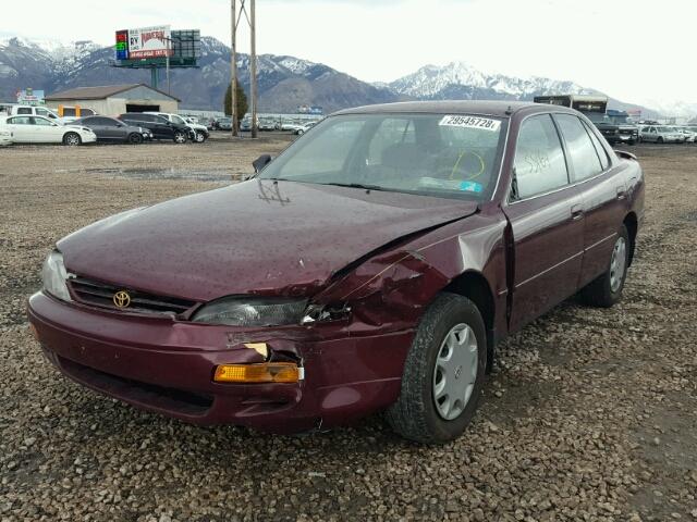 4T1BG12K1TU796727 - 1996 TOYOTA CAMRY DX RED photo 2