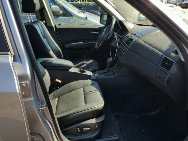 WBXPA93425WD19425 - 2005 BMW X3 3.0I SILVER photo 5