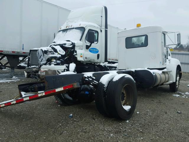 2NKHHM7X5DM354240 - 2013 KENWORTH CONSTRUCTI WHITE photo 4