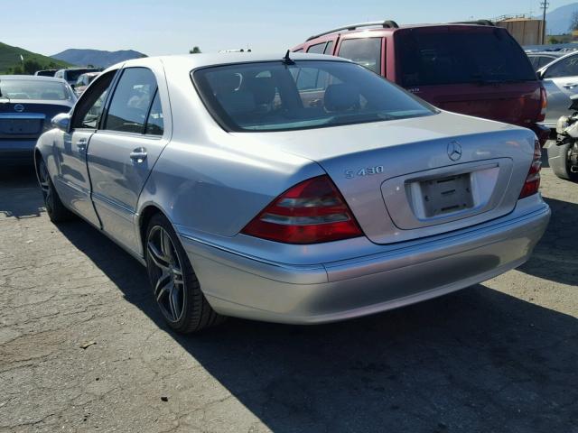 WDBNG70J2YA048896 - 2000 MERCEDES-BENZ S 430 SILVER photo 3