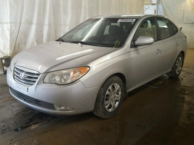 KMHDU4AD5AU878172 - 2010 HYUNDAI ELANTRA BL SILVER photo 2