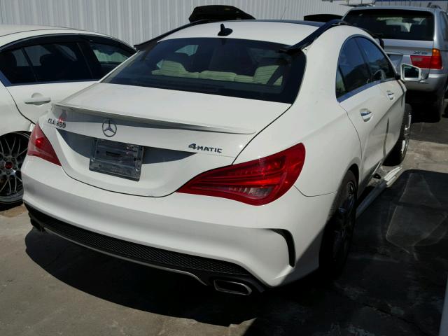 WDDSJ4GB5GN310829 - 2016 MERCEDES-BENZ CLA 250 4M WHITE photo 4