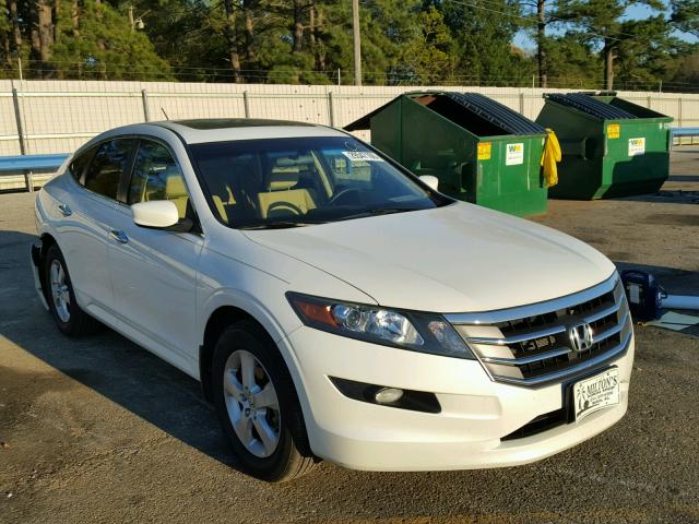 5J6TF1H3XAL006687 - 2010 HONDA ACCORD CRO WHITE photo 1