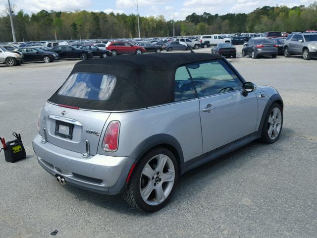 WMWRH33535TK56256 - 2005 MINI COOPER S SILVER photo 4