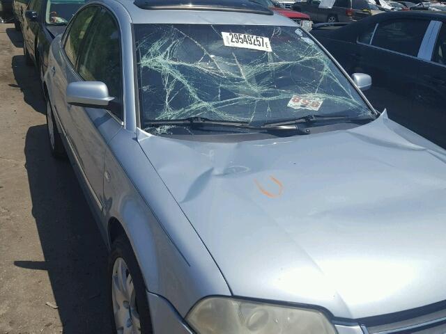 WVWTH63B13P192353 - 2003 VOLKSWAGEN PASSAT GLX 蓝色 照片 9