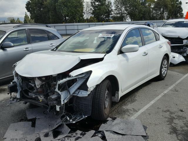 1N4AL3AP2DN444018 - 2013 NISSAN ALTIMA 2.5 WHITE photo 2