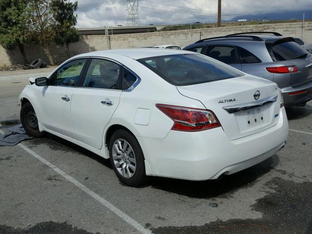 1N4AL3AP2DN444018 - 2013 NISSAN ALTIMA 2.5 WHITE photo 3