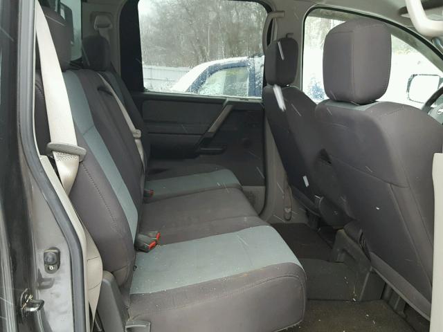 1N6AA07B54N511749 - 2004 NISSAN TITAN SE GRAY photo 6