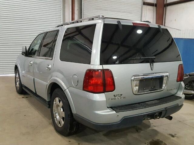 5LMFU27585LJ17495 - 2005 LINCOLN NAVIGATOR ვერცხლისფერი ფოტო 3