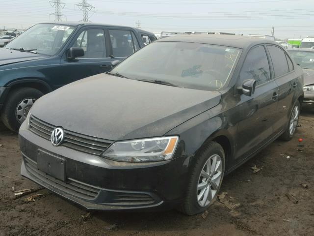 3VWDX7AJ8CM362251 - 2012 VOLKSWAGEN JETTA SE BLACK photo 2