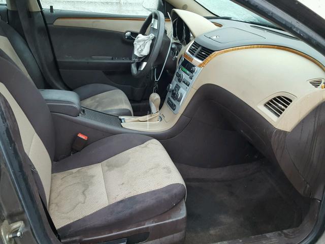 1G1ZC5E08AF324731 - 2010 CHEVROLET MALIBU 1LT 棕色 照片 5