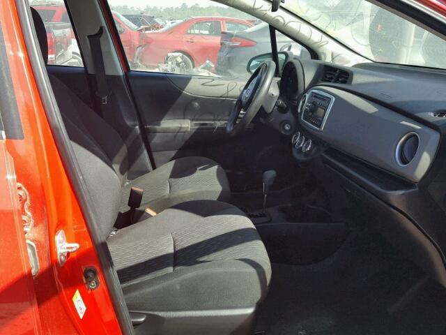 VNKKTUD30EA007938 - 2014 TOYOTA YARIS RED photo 5