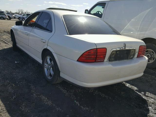 1LNHM87A42Y636831 - 2002 LINCOLN LS WHITE photo 3