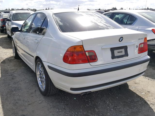 WBAAM5342YJR58192 - 2000 BMW 328 I WHITE photo 3