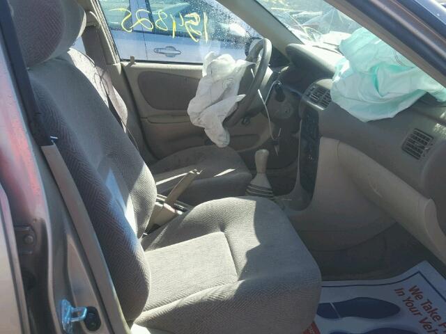 1Y1SK52801Z420644 - 2001 CHEVROLET GEO PRIZM 金色 照片 5