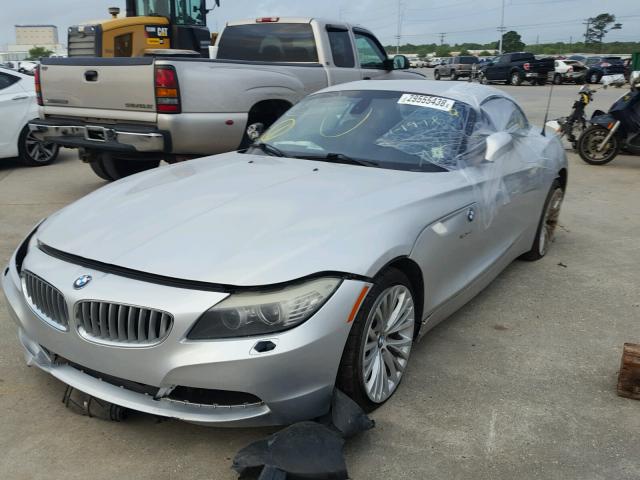 WBALM73559E381620 - 2009 BMW Z4 SDRIVE3 SILVER photo 2