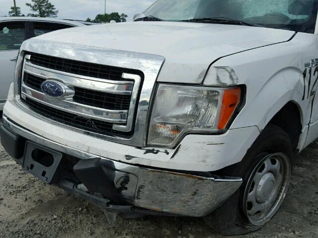 1FTNF1CF0DKE06848 - 2013 FORD F150 WHITE photo 10