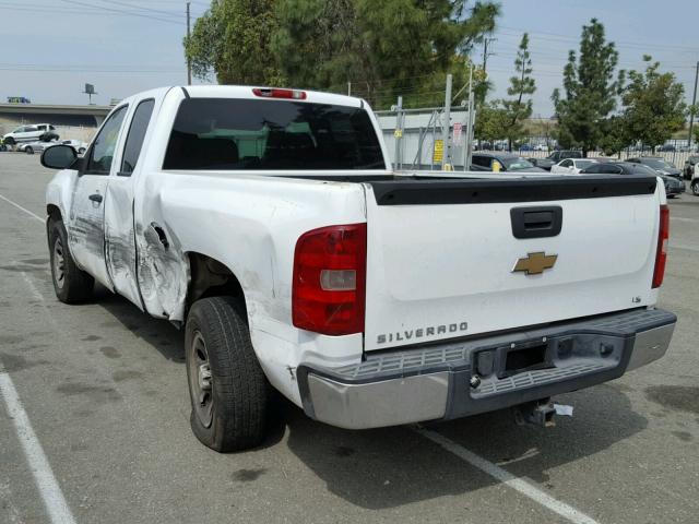 2GCEC19C581206799 - 2008 CHEVROLET SILVERADO WHITE photo 3