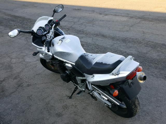 JS1GV77A122100973 - 2002 SUZUKI GSF1200 BA SILVER photo 3