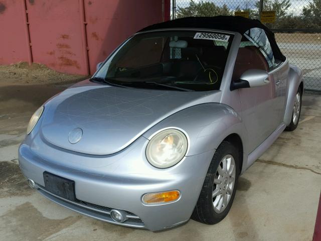 3VWCM31Y64M314694 - 2004 VOLKSWAGEN NEW BEETLE 银色 照片 2