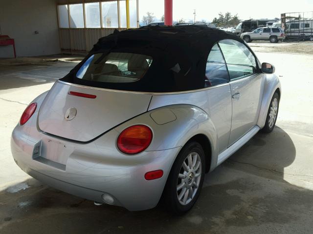 3VWCM31Y64M314694 - 2004 VOLKSWAGEN NEW BEETLE 银色 照片 4