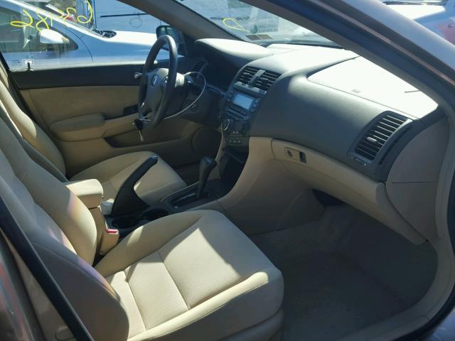 1HGCM56353A126094 - 2003 HONDA ACCORD LX GOLD photo 5