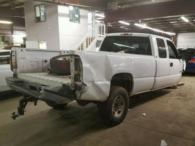 1GCGC29U5XE185263 - 1999 CHEVROLET SILVERADO WHITE photo 4