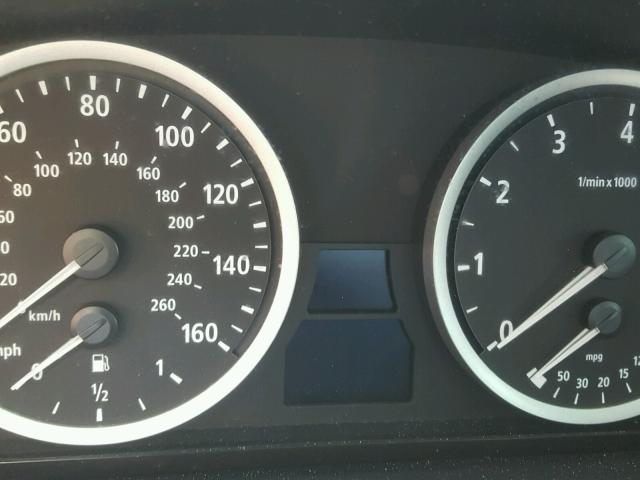 WBANF33596CS37295 - 2006 BMW 525 XI SILVER photo 8