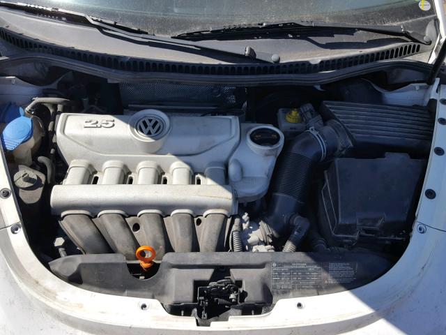 3VWPW31C29M512079 - 2009 VOLKSWAGEN NEW BEETLE 白色 照片 7