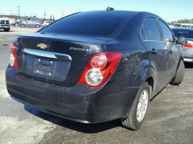 1G1JC5SH4F4158041 - 2015 CHEVROLET SONIC LT BLACK photo 4