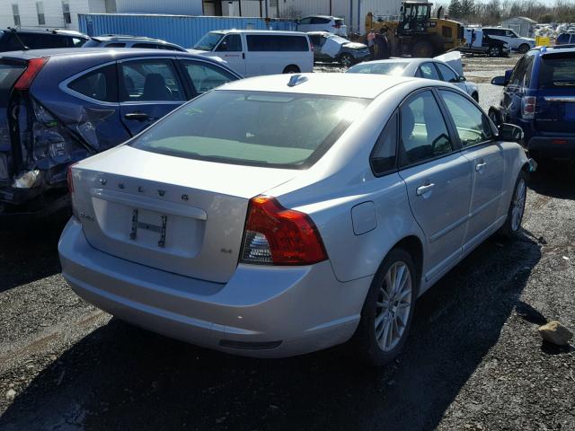 YV1MS382392464009 - 2009 VOLVO S40 2.4I SILVER photo 4