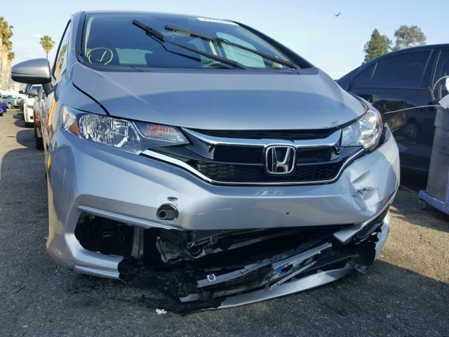 3HGGK5H47JM730906 - 2018 HONDA FIT LX SILVER photo 9