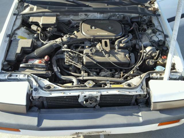 JHMCA563XHC062202 - 1987 HONDA ACCORD LX WHITE photo 7