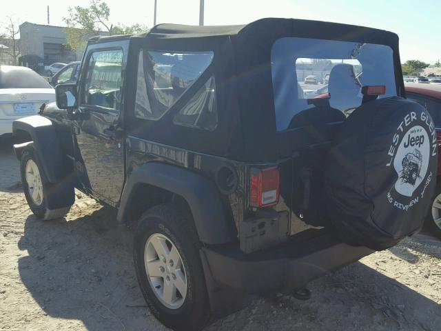 1C4GJWAG5HL508162 - 2017 JEEP WRANGLER S შავი ფოტო 3