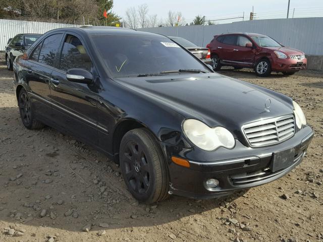 WDBRF81J45F557220 - 2005 MERCEDES-BENZ C 240 4MAT BLACK photo 1